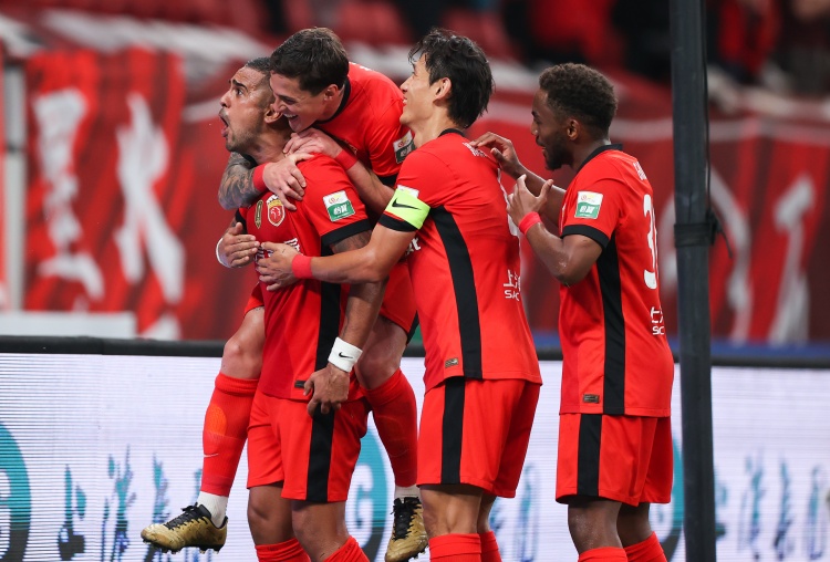 中超25轮风云突变！上海海港客场酣战国安，6分之战改写争冠格局