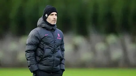 意甲巅峰对决：AC米兰vs那不勒斯锋线中场激战